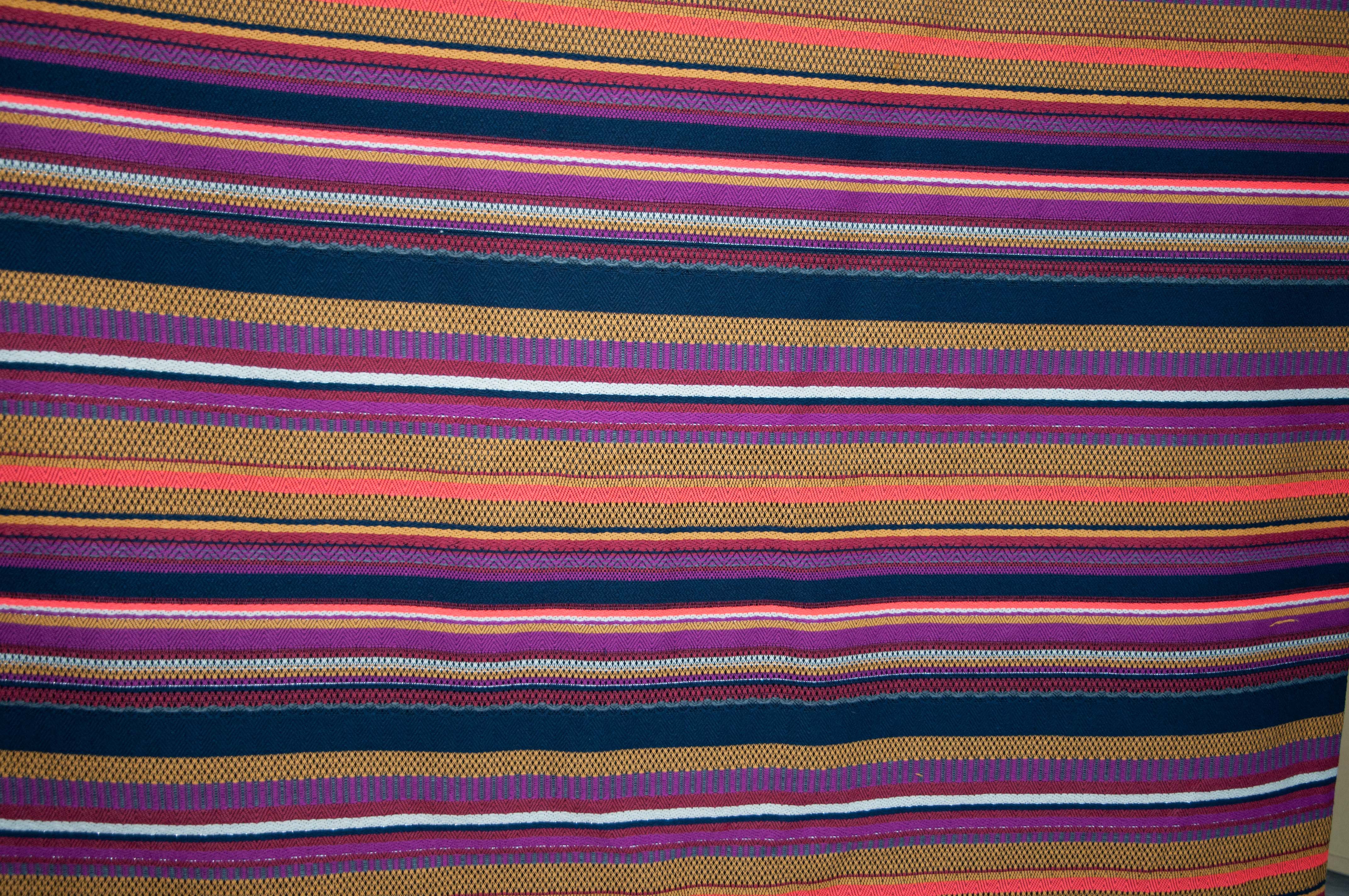 tissus rayé orange